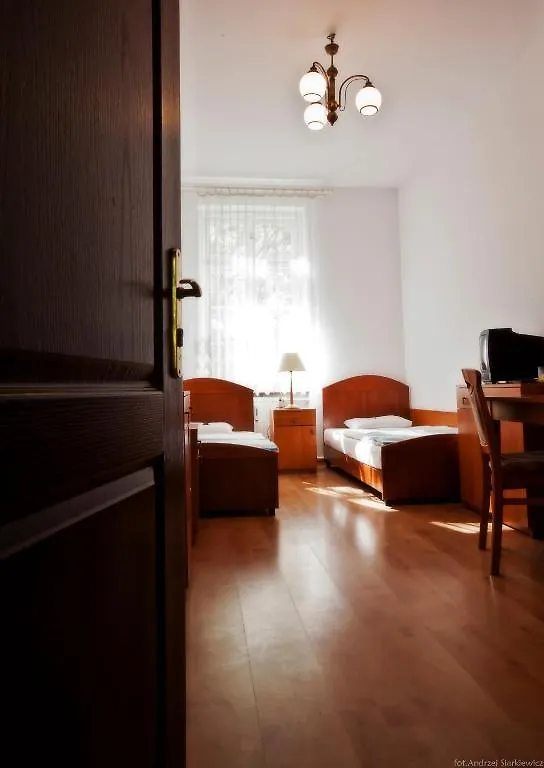 Ds Cztery Pory Roku Hostel Gdansk